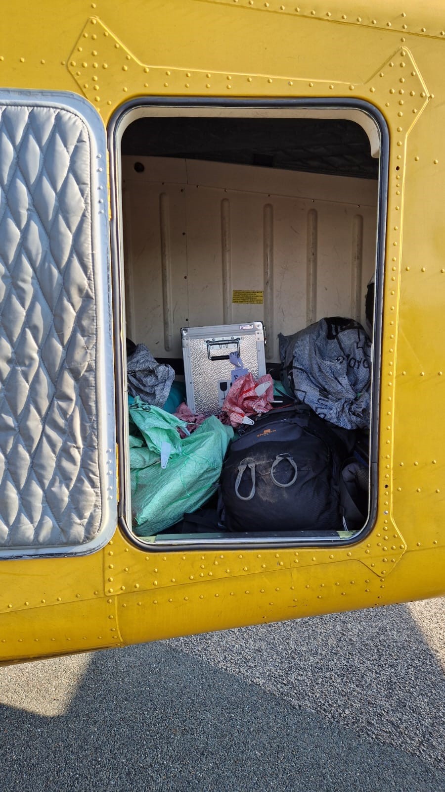 Dry shipper on the plane to Guernsey. Photo credit Chris Fletcher..jpg